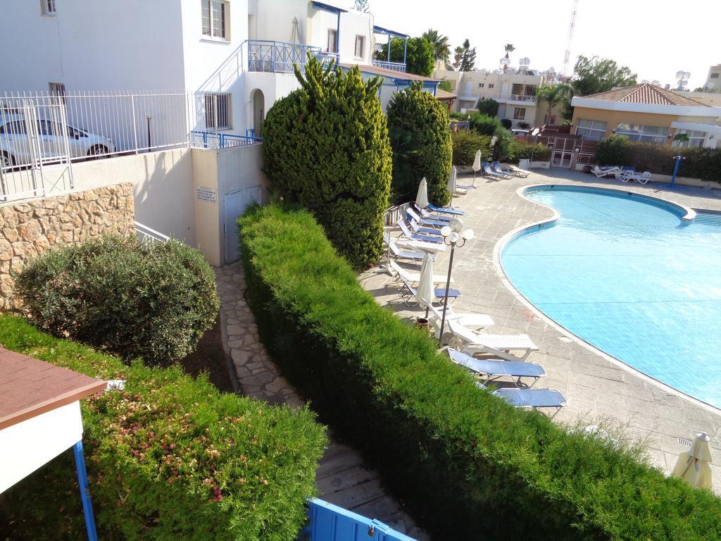Santa Barbara Complex Apartment ลิมาซอล ภายนอก รูปภาพ